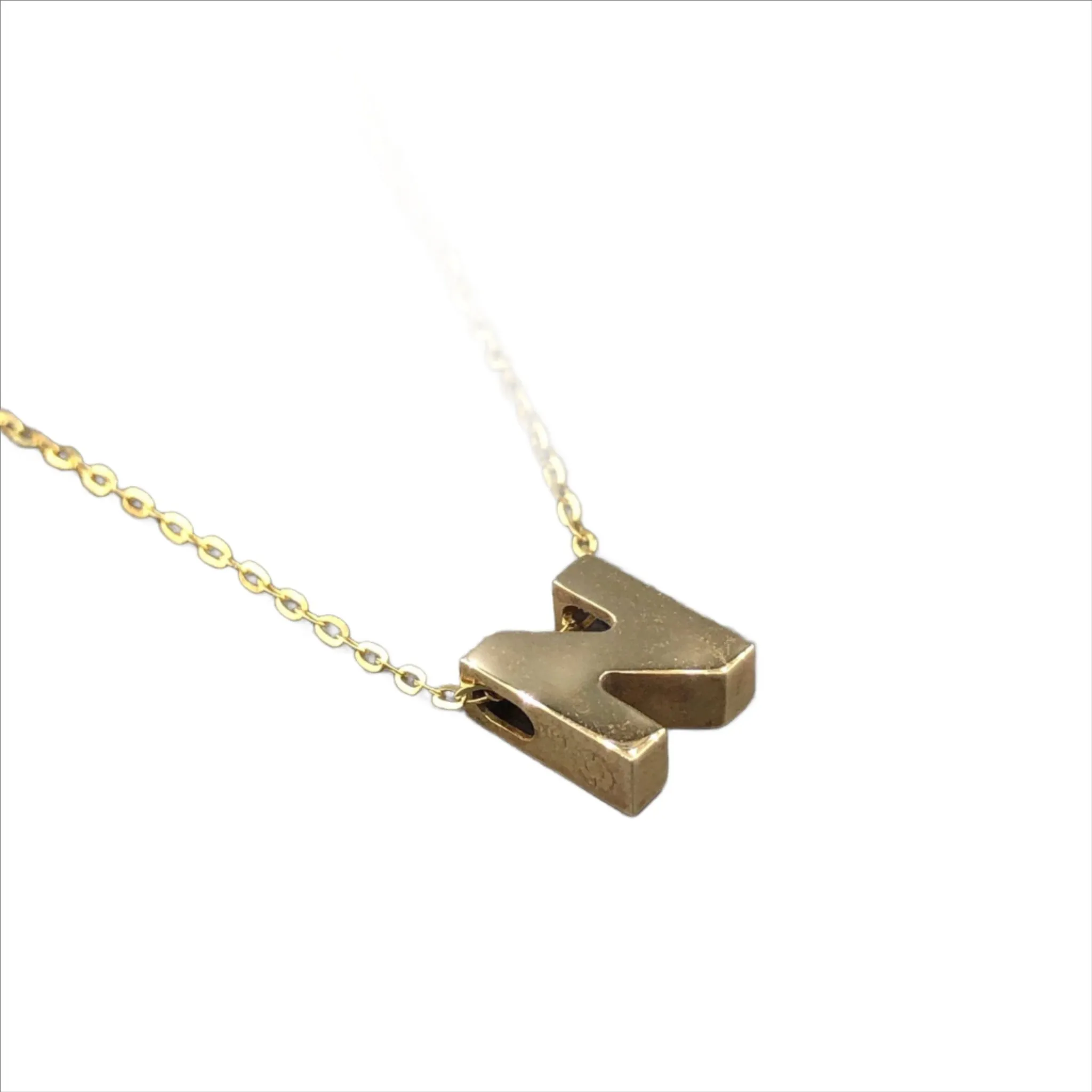 14k Y Gold initial 'N' pendant