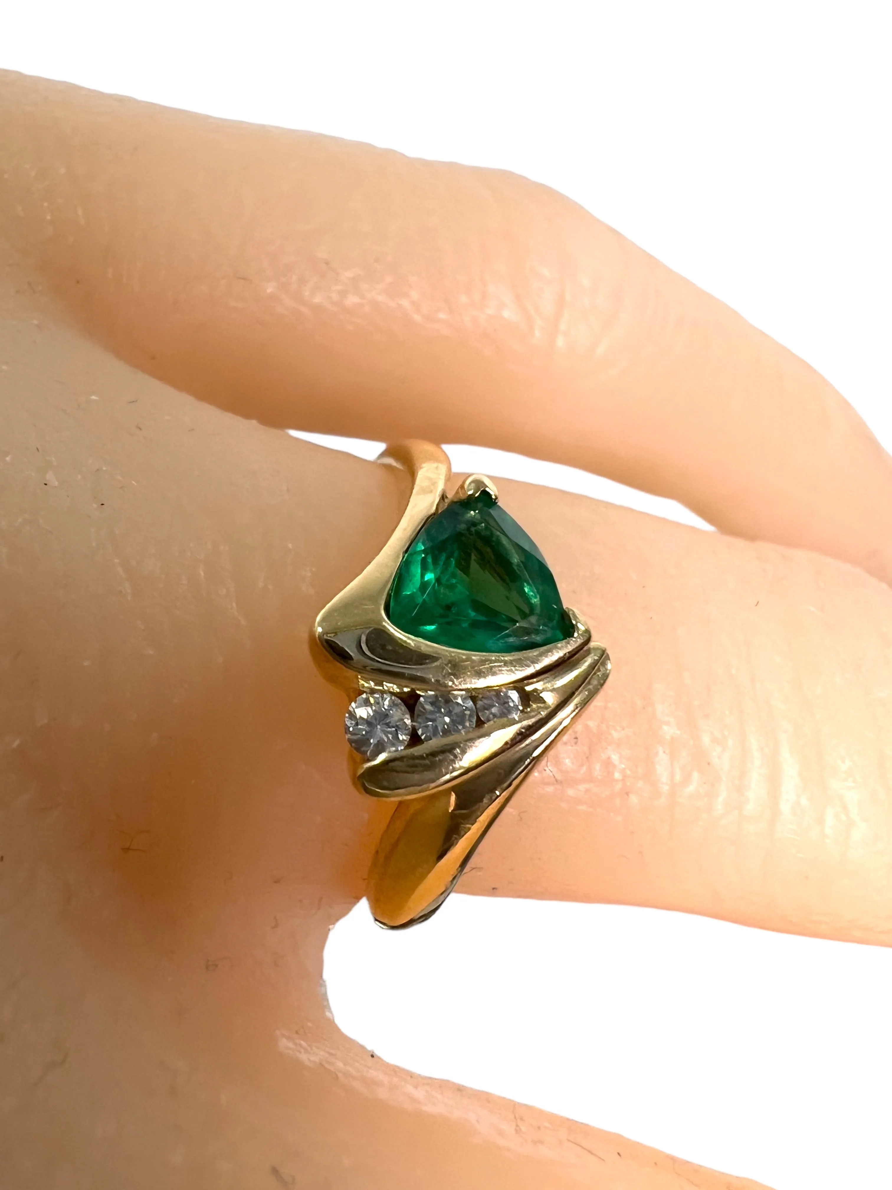 14K yellow gold trillion cut Colombian emerald and diamonds ring