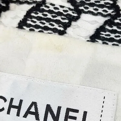 Chanel - Geo Tweed Jacket - Black & White -Silver Tone Hardware Size 40 / US 10