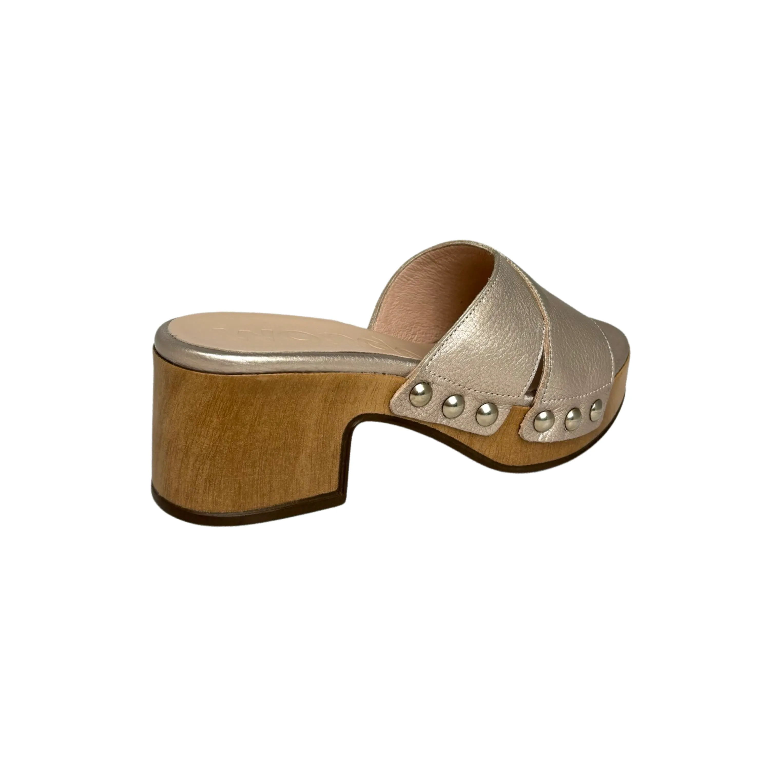 D8831 Gold Clog Sandal