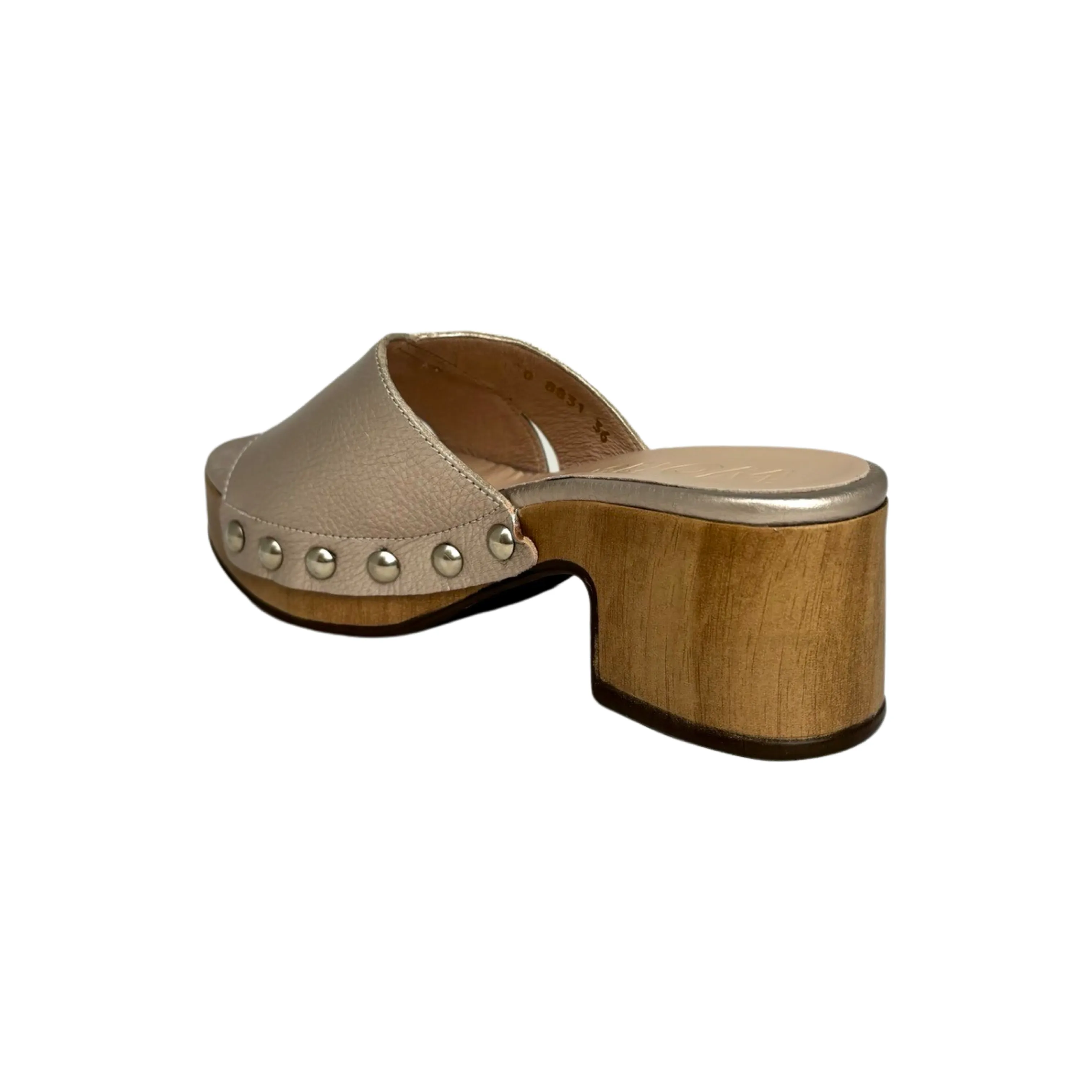 D8831 Gold Clog Sandal