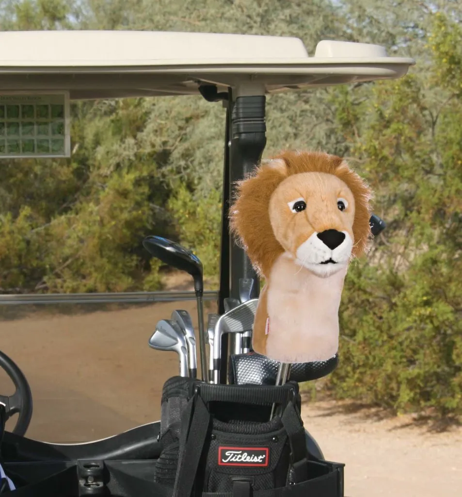 Daphne's headcover LION