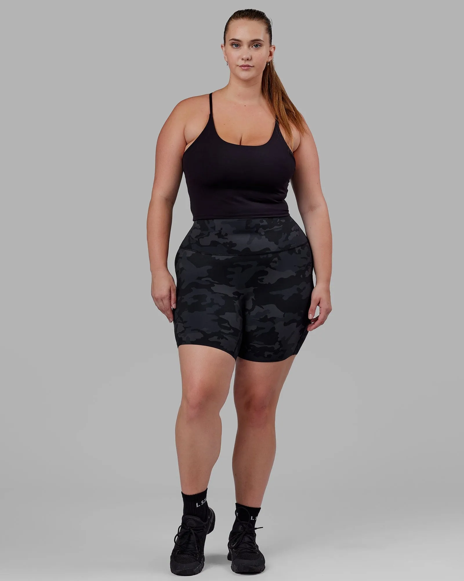 Elixir Mid-Length Shorts - Black Camo