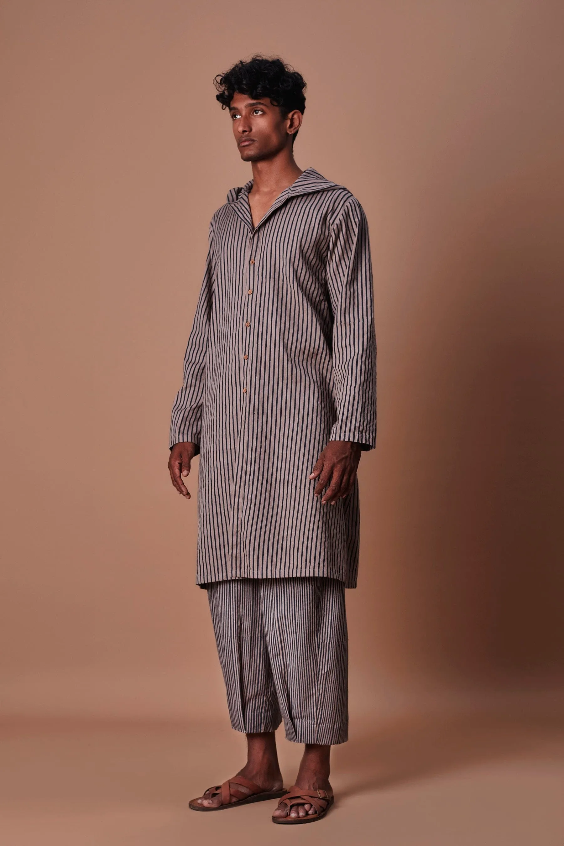 Mati Men's Grey Hooded Striped Kurta