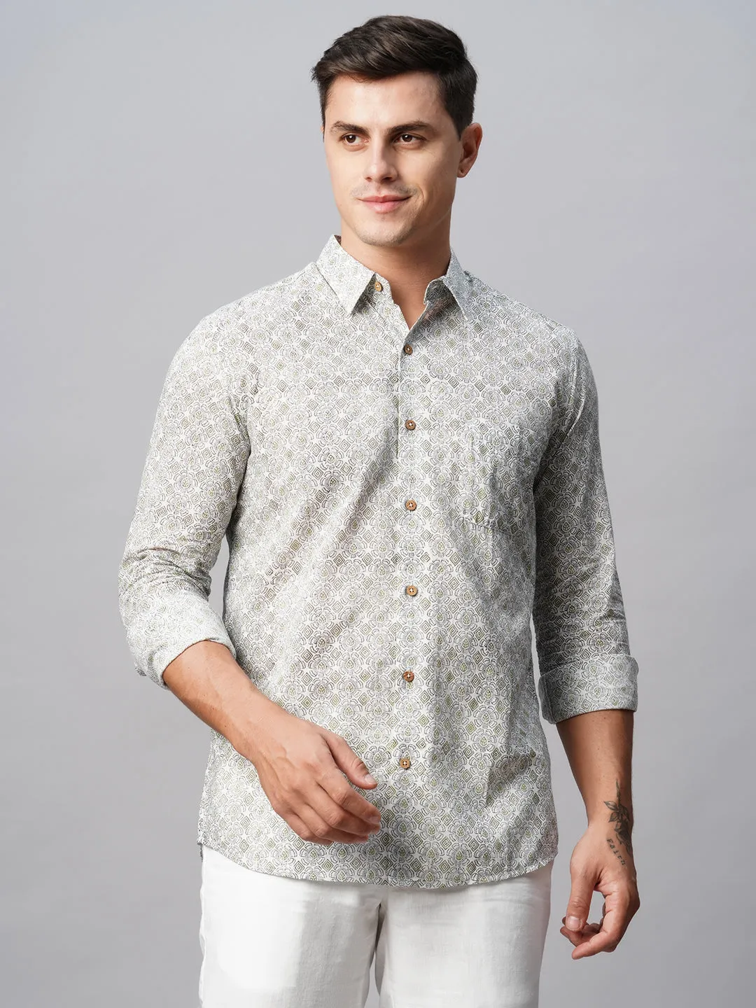 Men's Green Cotton Regular Fit Printed Shirt