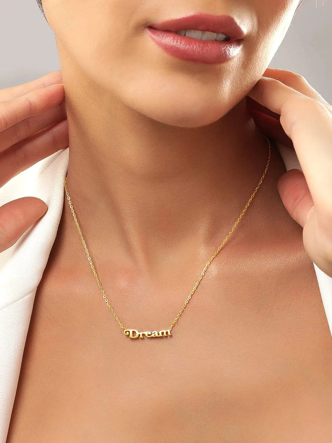 Rubans Voguish 18K Gold Plated Stainless Steel Waterproof Chain With "Dream" Word Pendant.