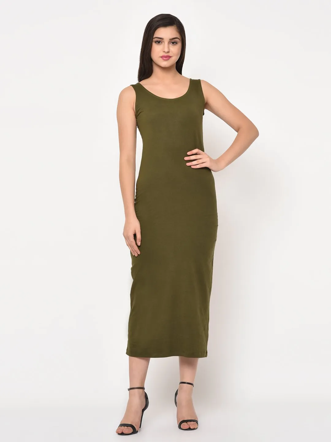 Solid Round Neck Sleeveless Maxi Dress