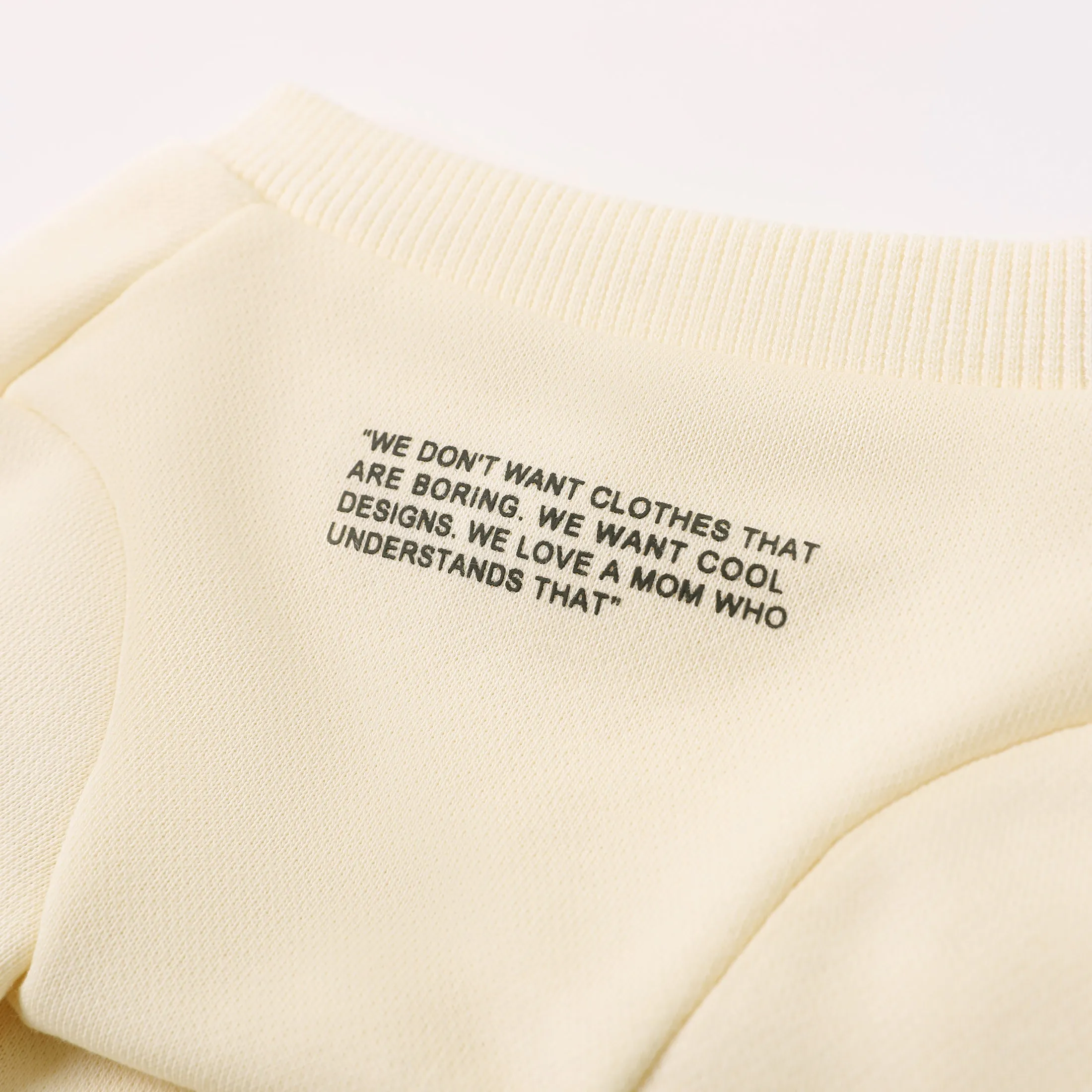 Sweatshirt with Slogan